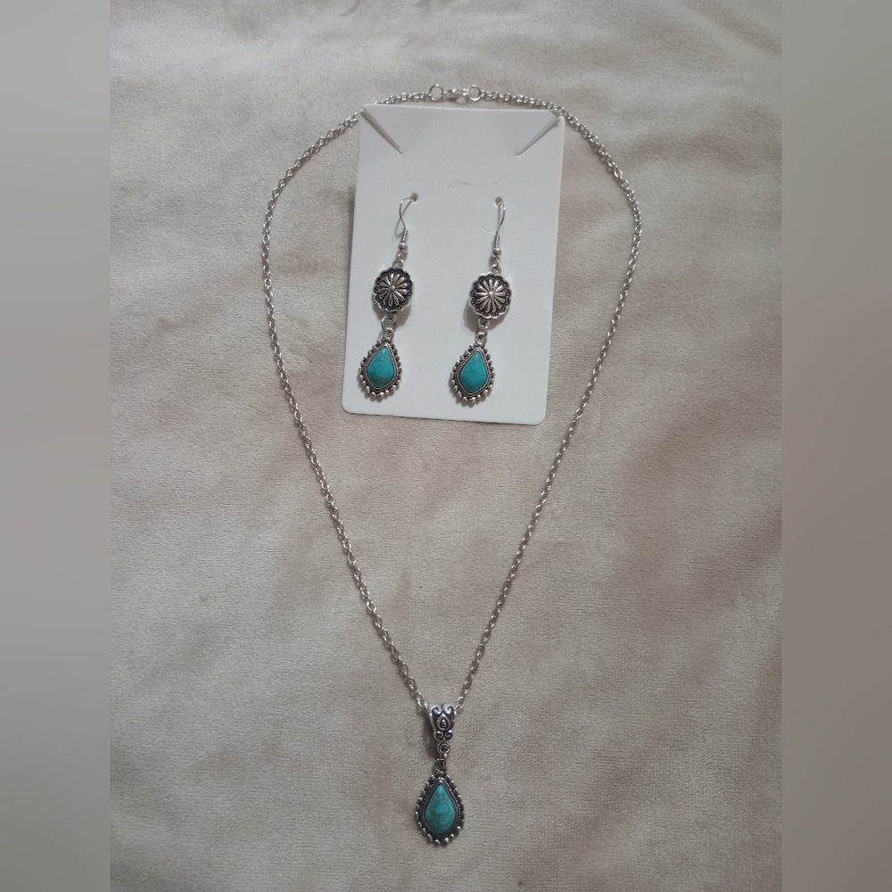 Turquoise Jewelry Set - Picture 2 of 2